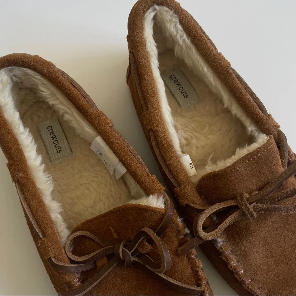 Crewcuts shearling lodge moccasins slippers